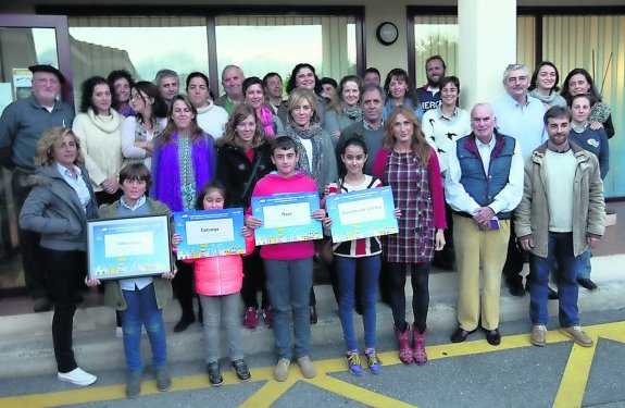 Los niños y niñas de Comarca de la Sidra (Asturias) celebran el Reconocimeinto de UNICEF a su Mancomunidad como ‘Ciudad Amiga de la Infancia’